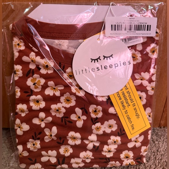 Little Sleepies Mocha Blossom Set 4T, NWT - Picture 2 of 2